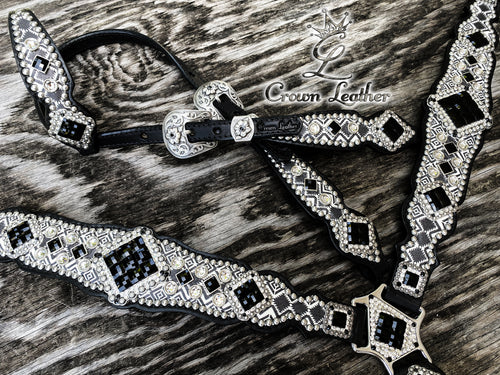 2014 Black & White Aztec Set image 3
