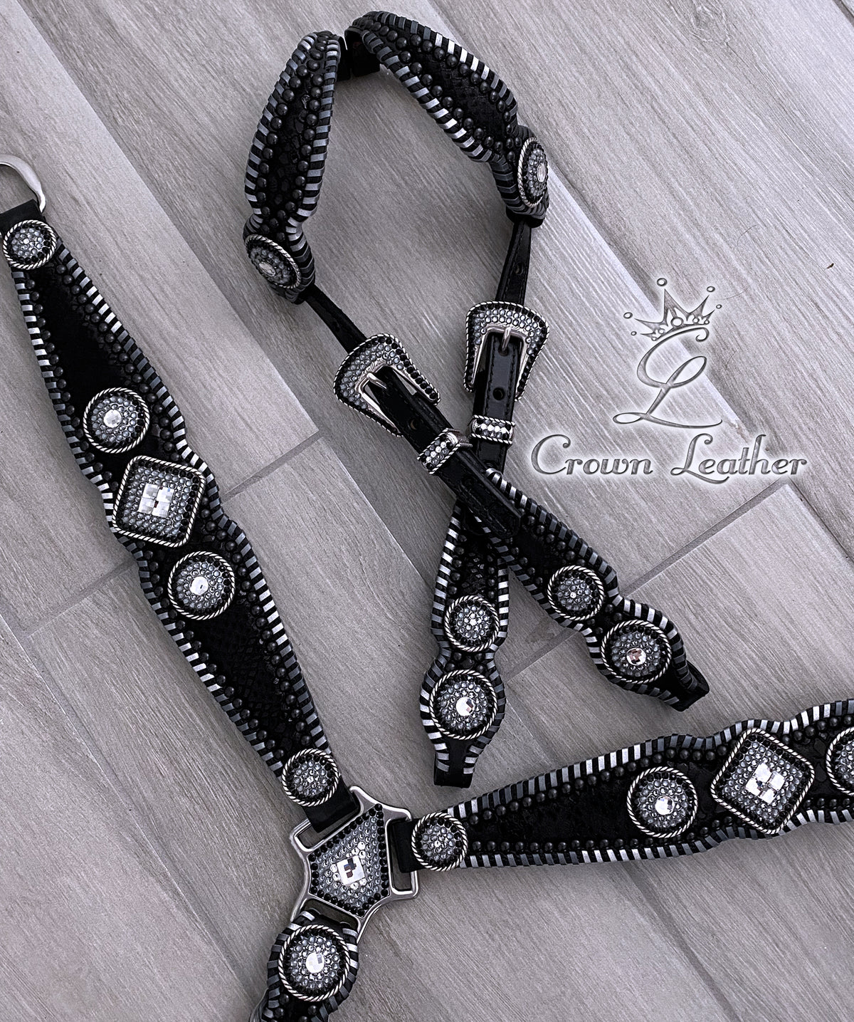 Black & Silver Ombre Whipstitch Crystal Tack Set image 1