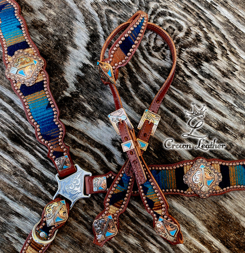 2014 Navy Pendleton Wool Arrow Tack Set image 0