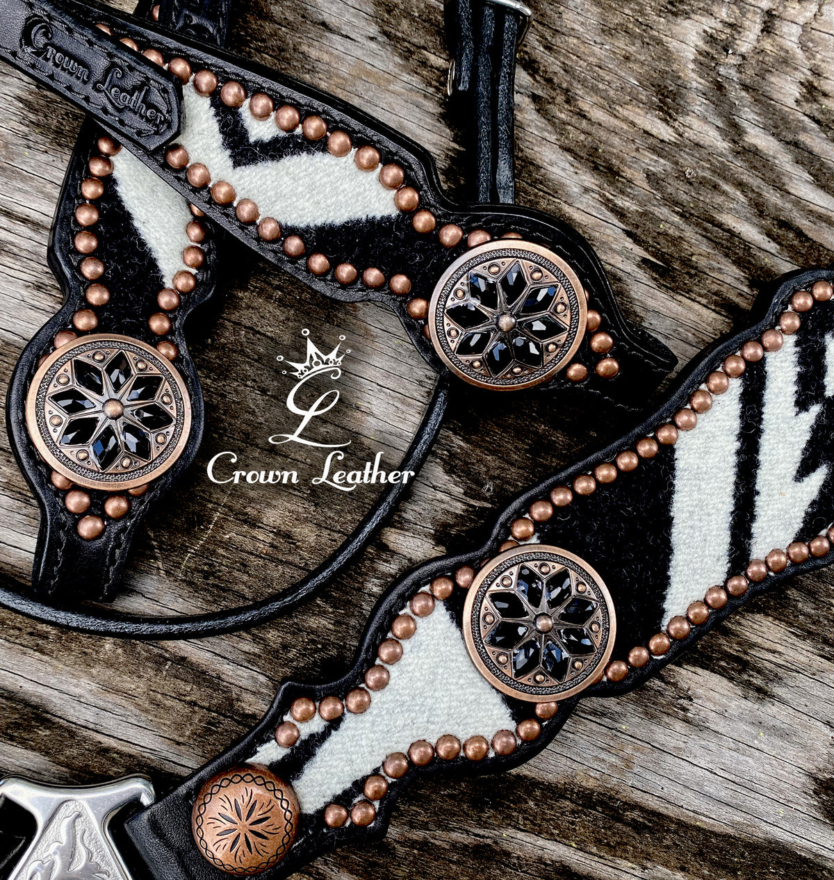 2014 Black & White Pendleton Set image 1
