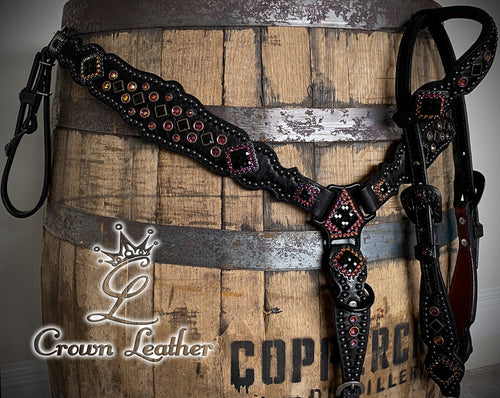 Black Elephant & Crystal Volcano Tack Set image 2